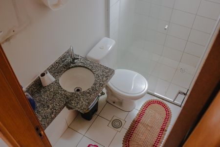 Banheiro 1 de casa para alugar com 2 quartos, 56m² em Jardim Nova Era, Aparecida de Goiânia