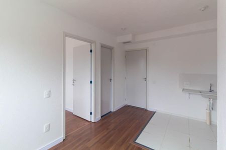 Apartamento para alugar com 32m², 2 quartos e sem vaga Apartamento para alugar com 32m², 2 quartos e sem vagaSala