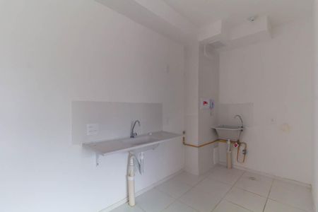 Cozinha de apartamento para alugar com 2 quartos, 32m² em Quinta da Paineira, São Paulo