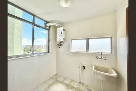 Apartamento para alugar com 123m², 3 quartos e 1 vagaÁrea de Serviço