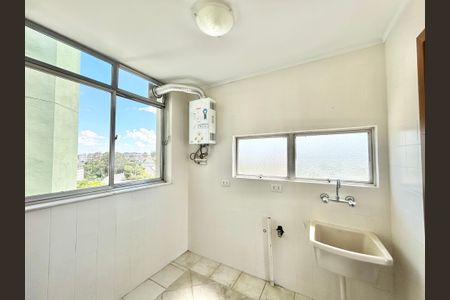 Apartamento para alugar com 123m², 3 quartos e 1 vagaÁrea de Serviço