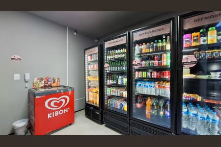 Studio para alugar com 27m², 1 quarto e sem vagaÁrea Comum - Mini Mercado