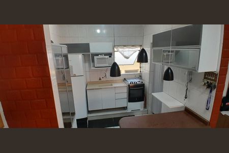 Apartamento à venda com 69m², 2 quartos e 1 vagaCozinha