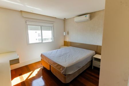 Apartamento à venda com 141m², 3 quartos e 2 vagas Apartamento à venda com 141m², 3 quartos e 2 vagasSuíte 1