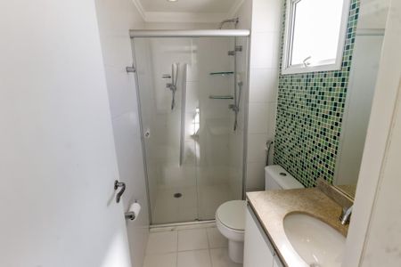 Apartamento à venda com 141m², 3 quartos e 2 vagas Apartamento à venda com 141m², 3 quartos e 2 vagasBanheiro da Suíte 2