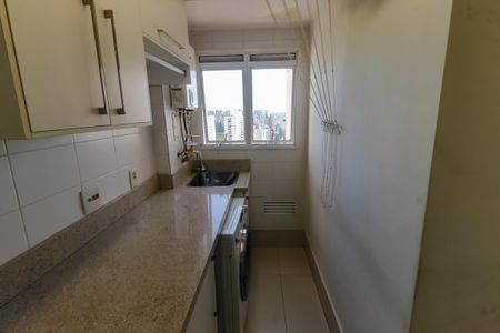 Apartamento à venda com 141m², 3 quartos e 2 vagas Apartamento à venda com 141m², 3 quartos e 2 vagasÁrea de Serviço