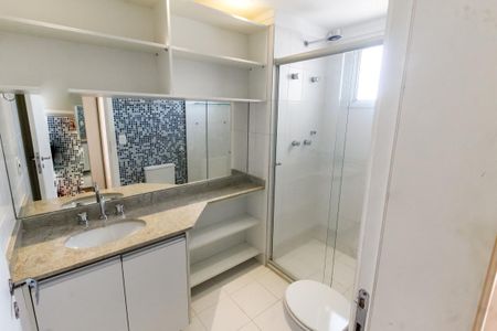 Apartamento à venda com 141m², 3 quartos e 2 vagas Apartamento à venda com 141m², 3 quartos e 2 vagasBanheiro da Suíte 1