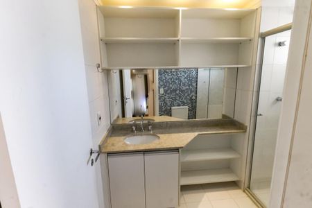 Apartamento à venda com 141m², 3 quartos e 2 vagas Apartamento à venda com 141m², 3 quartos e 2 vagasBanheiro da Suíte 1