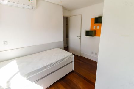 Apartamento à venda com 141m², 3 quartos e 2 vagas Apartamento à venda com 141m², 3 quartos e 2 vagasSuíte 2