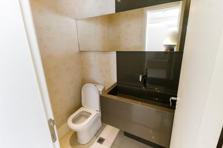 Apartamento à venda com 141m², 3 quartos e 2 vagas Apartamento à venda com 141m², 3 quartos e 2 vagasLavabo
