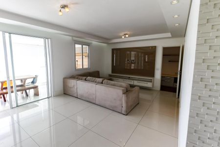 Apartamento à venda com 141m², 3 quartos e 2 vagas Apartamento à venda com 141m², 3 quartos e 2 vagasSala