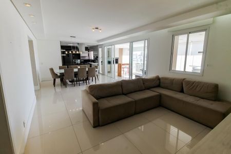 Apartamento à venda com 141m², 3 quartos e 2 vagas Apartamento à venda com 141m², 3 quartos e 2 vagasSala