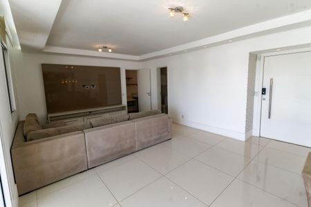 Apartamento à venda com 141m², 3 quartos e 2 vagas Apartamento à venda com 141m², 3 quartos e 2 vagasSala