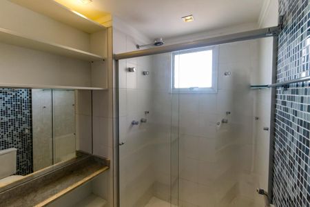 Apartamento à venda com 141m², 3 quartos e 2 vagas Apartamento à venda com 141m², 3 quartos e 2 vagasBanheiro da Suíte 1