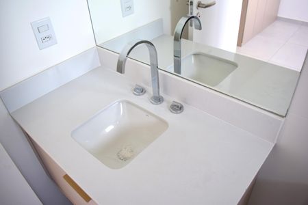 Apartamento para alugar com 110m², 2 quartos e 2 vagasBanheiro da Suíte 1