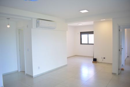 Apartamento para alugar com 110m², 2 quartos e 2 vagasSala