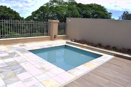 Apartamento para alugar com 110m², 2 quartos e 2 vagasÁrea comum - Piscina
