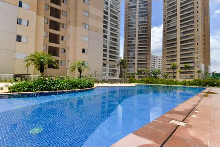 Apartamento para alugar com 92m², 2 quartos e 2 vagasÁrea comum - Piscina