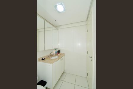 Apartamento para alugar com 92m², 2 quartos e 2 vagasBanheiro da Suíte 1