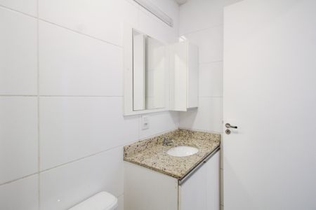 Banheiro de kitnet/studio para alugar com 1 quarto, 30m² em Catumbi, São Paulo