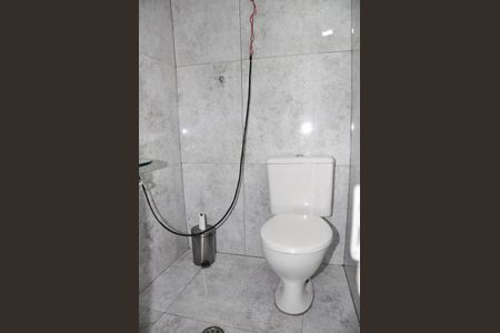 Casa à venda com 120m², 2 quartos e 1 vagaBanheiro no Espaço Gourmet