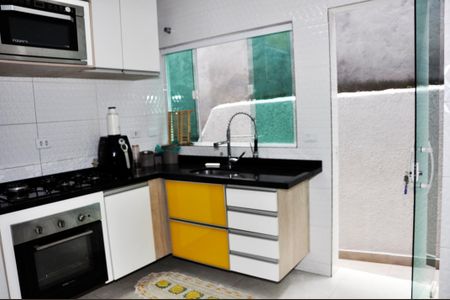 Casa à venda com 120m², 2 quartos e 1 vagaDetalhe - Cozinha