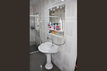 Casa à venda com 120m², 2 quartos e 1 vagaDetalhe - Banheiro Social