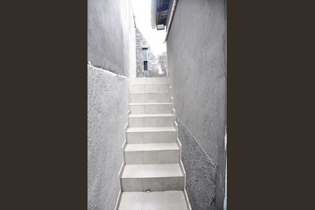 Casa à venda com 120m², 2 quartos e 1 vagaEscada Saída/Entrada do Imóvel