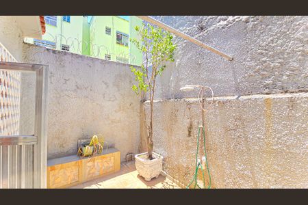 Casa à venda com 146m², 4 quartos e 1 vagaEntrada