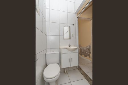 Banheiro da Suíte  de casa para alugar com 3 quartos, 100m² em Jardim Maria Antonia (nova Veneza), Sumaré