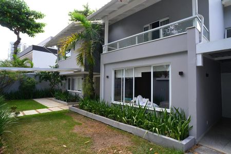 Casa de condomínio à venda com 543m², 6 quartos e 3 vagasÁrea de Entrada