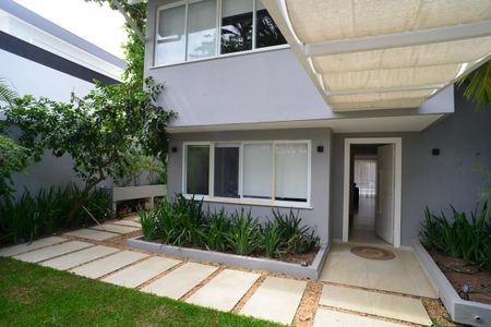 Casa de condomínio à venda com 543m², 6 quartos e 3 vagasÁrea de Entrada