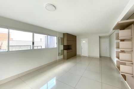 Apartamento à venda com 162m², 4 quartos e 3 vagasSala