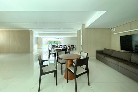 Apartamento à venda com 162m², 4 quartos e 3 vagasÁrea comum - Salão de festas