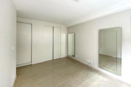 Apartamento à venda com 162m², 4 quartos e 3 vagasSuite 1