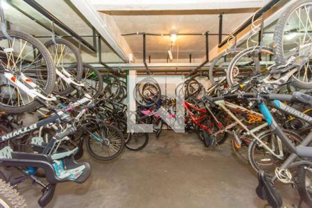 Apartamento para alugar com 70m², 2 quartos e 2 vagasÁrea comum