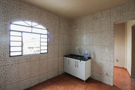 Casa à venda com 50m², 2 quartos e sem vaga Casa à venda com 50m², 2 quartos e sem vagaCozinha