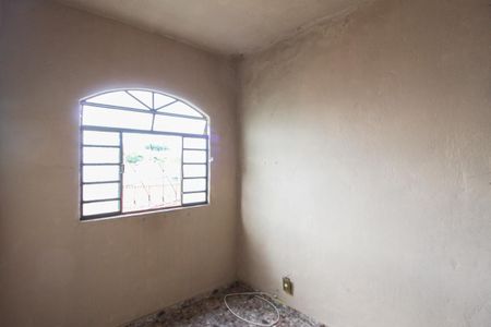 Casa à venda com 50m², 2 quartos e sem vaga Casa à venda com 50m², 2 quartos e sem vagaSala 3
