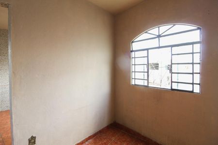 Sala 2 de casa para alugar com 2 quartos, 50m² em São João Batista, Belo Horizonte