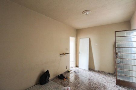 Casa à venda com 50m², 2 quartos e sem vaga Casa à venda com 50m², 2 quartos e sem vagaSuíte