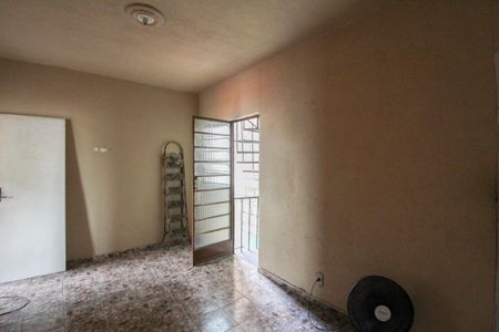 Casa à venda com 50m², 2 quartos e sem vaga Casa à venda com 50m², 2 quartos e sem vagaSuíte