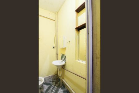 Casa à venda com 50m², 2 quartos e sem vaga Casa à venda com 50m², 2 quartos e sem vagaLavabo