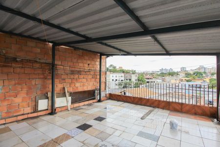 Casa à venda com 50m², 2 quartos e sem vaga Casa à venda com 50m², 2 quartos e sem vagaTerraço