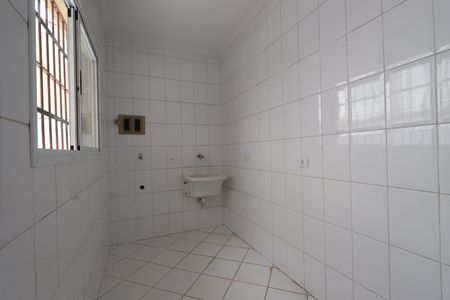 Casa à venda com 120m², 3 quartos e 2 vagasLavanderia