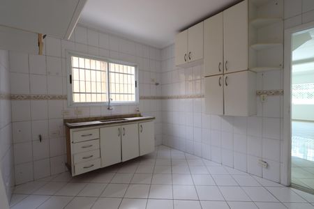 Casa à venda com 120m², 3 quartos e 2 vagasCozinha