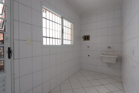 Casa à venda com 120m², 3 quartos e 2 vagasLavanderia