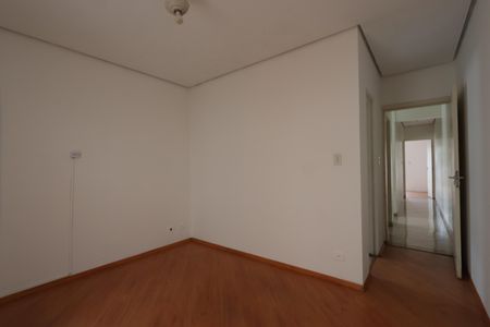 Casa à venda com 120m², 3 quartos e 2 vagasSuíte