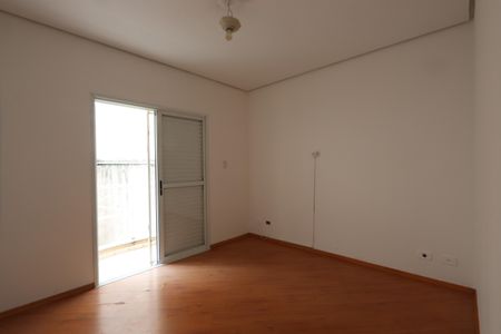 Casa à venda com 120m², 3 quartos e 2 vagasSuíte