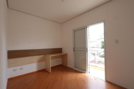 Casa à venda com 120m², 3 quartos e 2 vagasQuarto 3