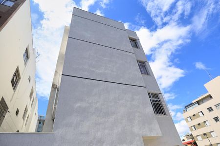 Apartamento à venda com 54m², 2 quartos e 1 vagaFachada
